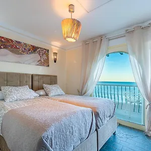 Apartment Hof Holland Carihuela, Torremolinos